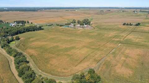 956 2401st Road, Ottawa, IL 61350