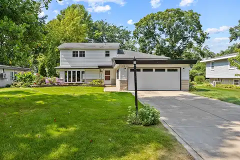22w506 Arbor Lane, Glen Ellyn, IL 60137