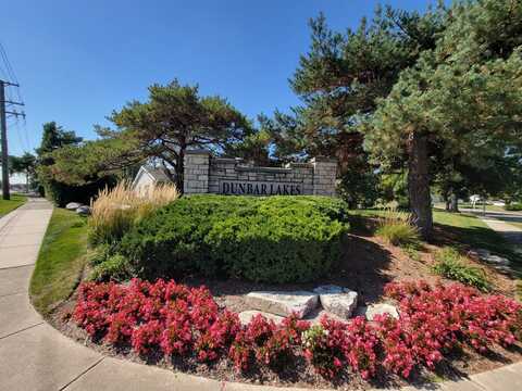 724 Whitesail Drive, Schaumburg, IL 60194