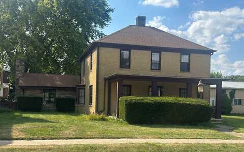 516 N 6th Street, Rochelle, IL 61068
