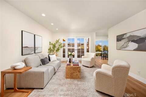 1010 Palm Avenue, West Hollywood, CA 90069