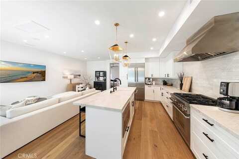 513 Jasmine, Corona del Mar, CA 92625