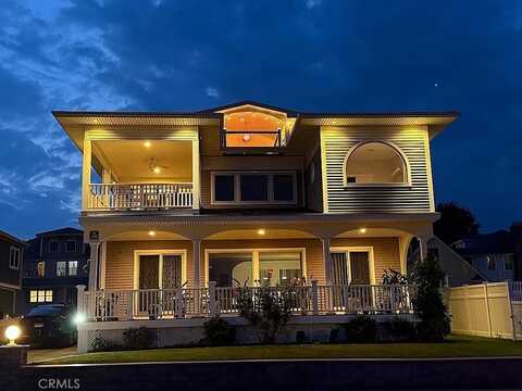 40 Hawley Avenue, Outside Area (Outside Ca), CT 06460
