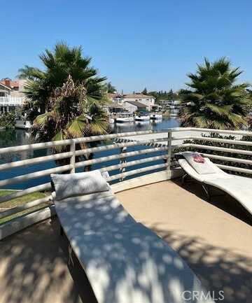 21927 Erie Lane, Lake Forest, CA 92630