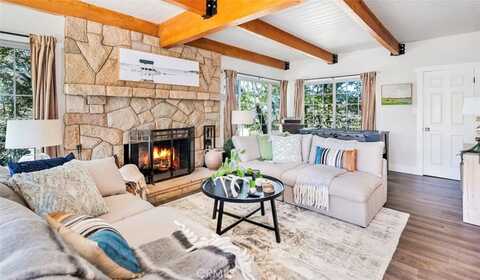 514 Emerald Drive, Lake Arrowhead, CA 92352