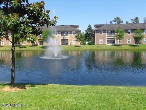 9595 AMARANTE Circle unit: 8, Jacksonville, FL 32257