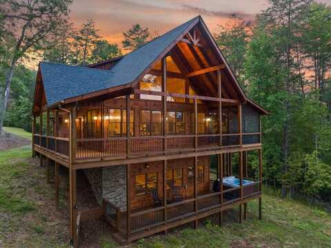 306 Native Trail, Blue Ridge, GA 30513