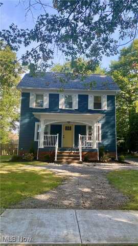 5163 Lynd Avenue, Lyndhurst, OH 44124