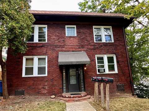 2189 15th Street SW, Akron, OH 44314