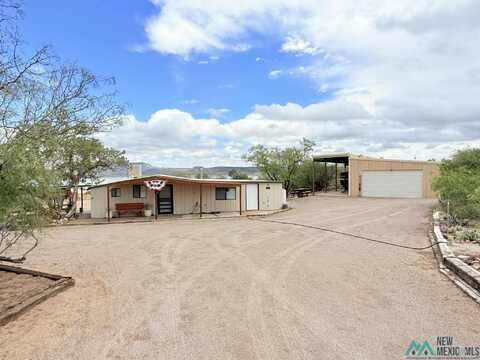 515 Pike Road, Elephant Butte, NM 87935