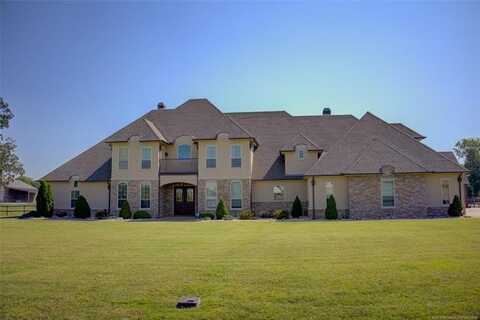 20581 E 103rd Street N, Claremore, OK 74019
