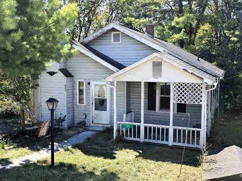 3721 LARGEN HILL Court, Pulaski, VA 24301