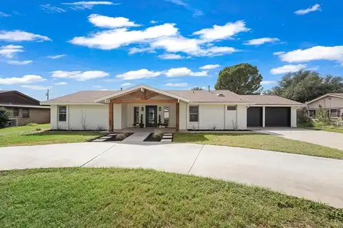 2309 Country Club Dr, Odessa, TX 79762
