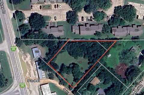 703 S Parkway Drive, Alvarado, TX 76009
