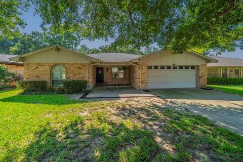 1217 Randy Drive, Irving, TX 75060