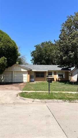 1511 Laurel Lane, Plano, TX 75074