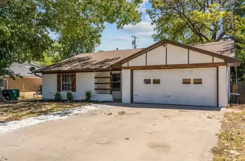3322 Meadowlark Lane, Denton, TX 76209