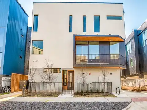 426 W 9th Street, Dallas, TX 75208