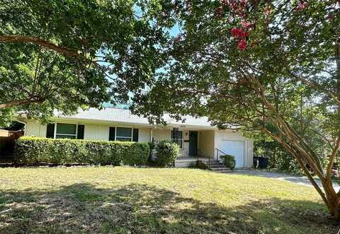 1001 Cole Street, McKinney, TX 75069