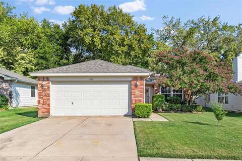 1109 Oak Hollow Lane, Anna, TX 75409