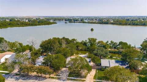 1668 Rusdell Drive, Irving, TX 75060
