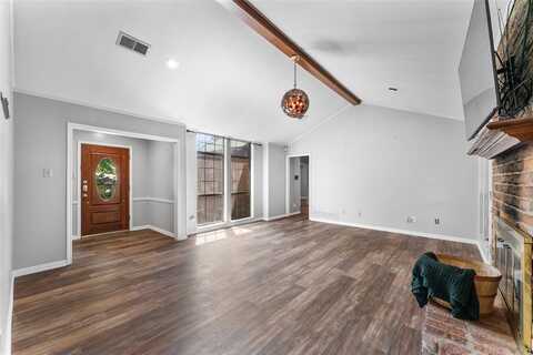 549 Bayberry Lane, DeSoto, TX 75115