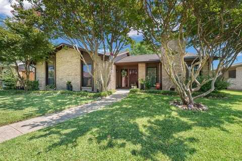 1913 Rambling Ridge Lane, Carrollton, TX 75007