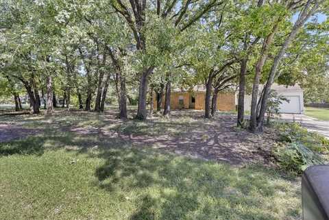 5316 Wild Oak Road, Balch Springs, TX 75180