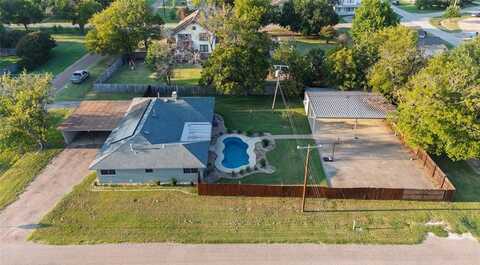 500 N Neches Street, Whitney, TX 76692