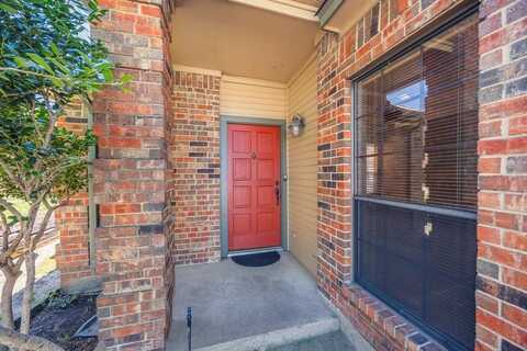 1738 E Peters Colony Road, Carrollton, TX 75007