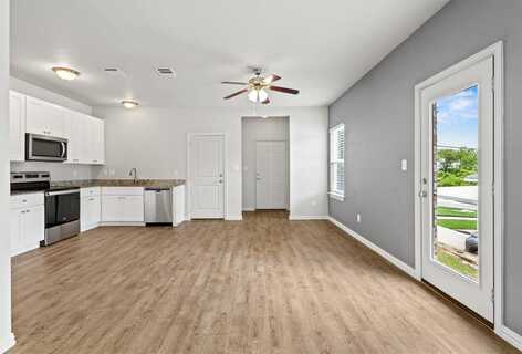 2020 E Myrtle Street, Fort Worth, TX 76104