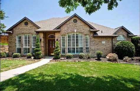 9702 Valley Lake Court, Irving, TX 75063