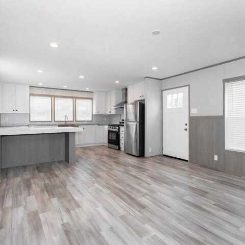 3052 North Gary Street, New Castle, IN 47362