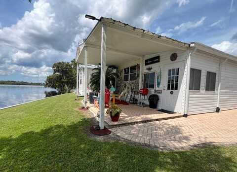 2760 Botts Landing Rd, Deland, FL 32720
