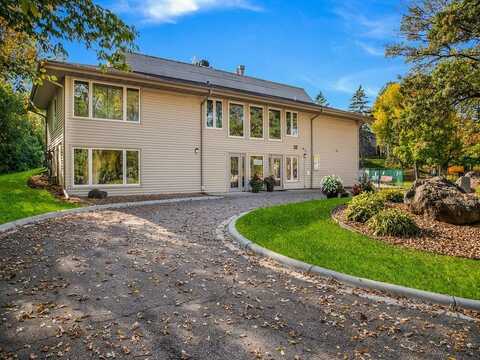 7265 West 126th Street, Apple Valley, MN 55124