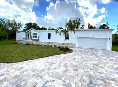 5657 Camelford Court, Sarasota, FL 34233