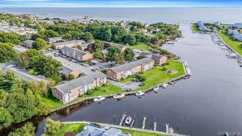 135 Fairharbor Dr, Patchogue, NY 11772