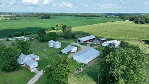 6352 E CR 600 N, Mooreland, IN 47360