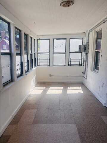 33 Clinton Avenue, Staten Island, NY 10301