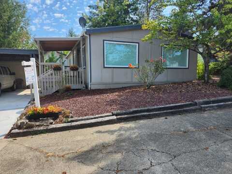 1602 NE Riverside, McMinnville, OR 97128