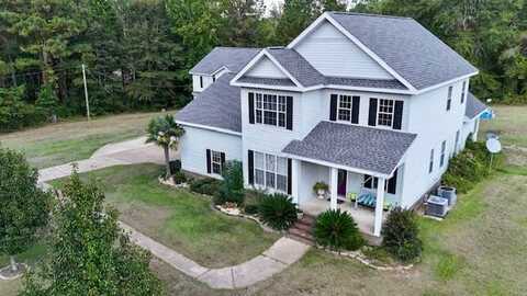 219 Riverview Rd., Camden, AL 36726