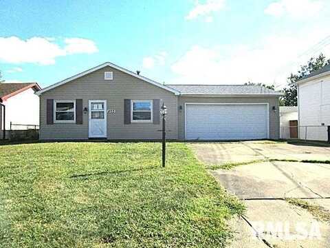 403 ROSEWOOD Drive, Washington, IL 61571