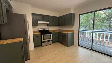 2811 Langley Ave, Pensacola, FL 32504