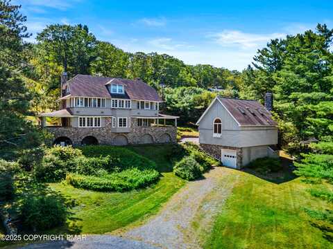 664 Griscom Road, Buck Hill Falls, PA 18323