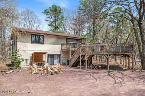 70 Pineknoll Drive, Lake Harmony, PA 18624
