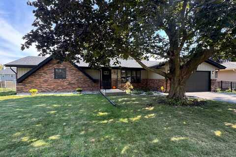 514 S GOODLING, WINNEBAGO, IL 61088