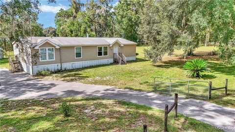 7812 W Laura Street, Dunnellon, FL 34433