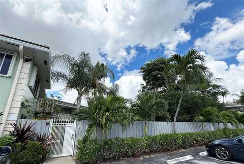 1423 Holly Heights Dr, Fort Lauderdale, FL 33304
