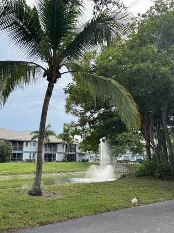 9778 Nickels Blvd, Boynton Beach, FL 33436