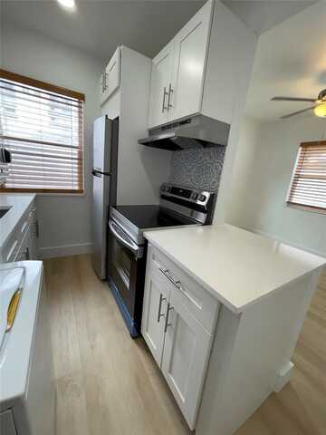 412 SE 16th St, Fort Lauderdale, FL 33316